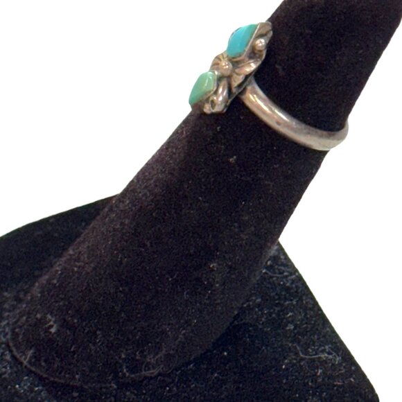 Vintage Sterling Silver Navajo Ring Turquoise Size 4 Handcrafted Native American - Picture 7 of 15